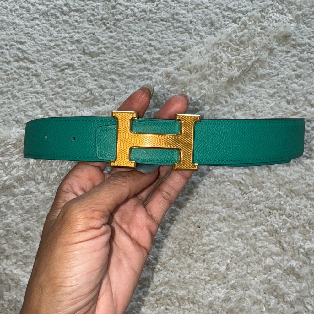 Hermes belt reversible